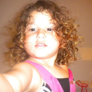 Meet your Posher, Amira